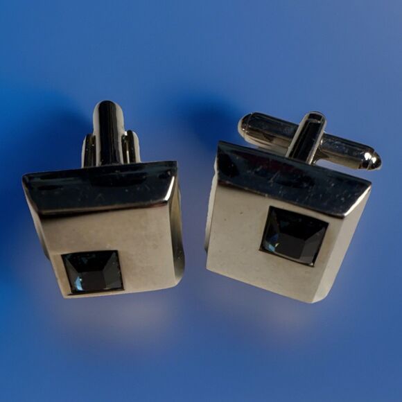 Vintage Cufflinks Bundle Of Four (4) Sets Good Quality Used Condition - Picture 7 of 11